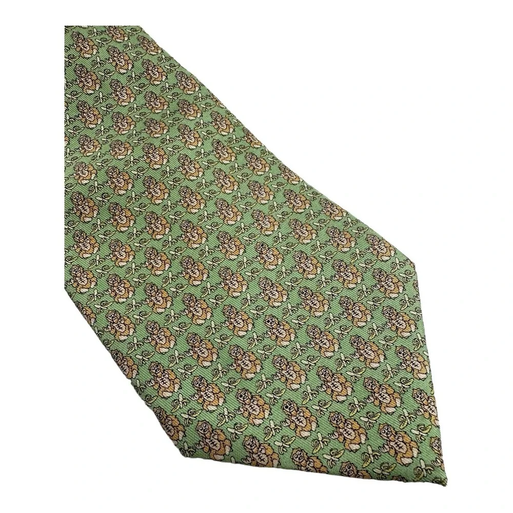 Vineyard Vines Custom Green Ape Banana AOP Silk Mens Tie 3.75 Inch Width